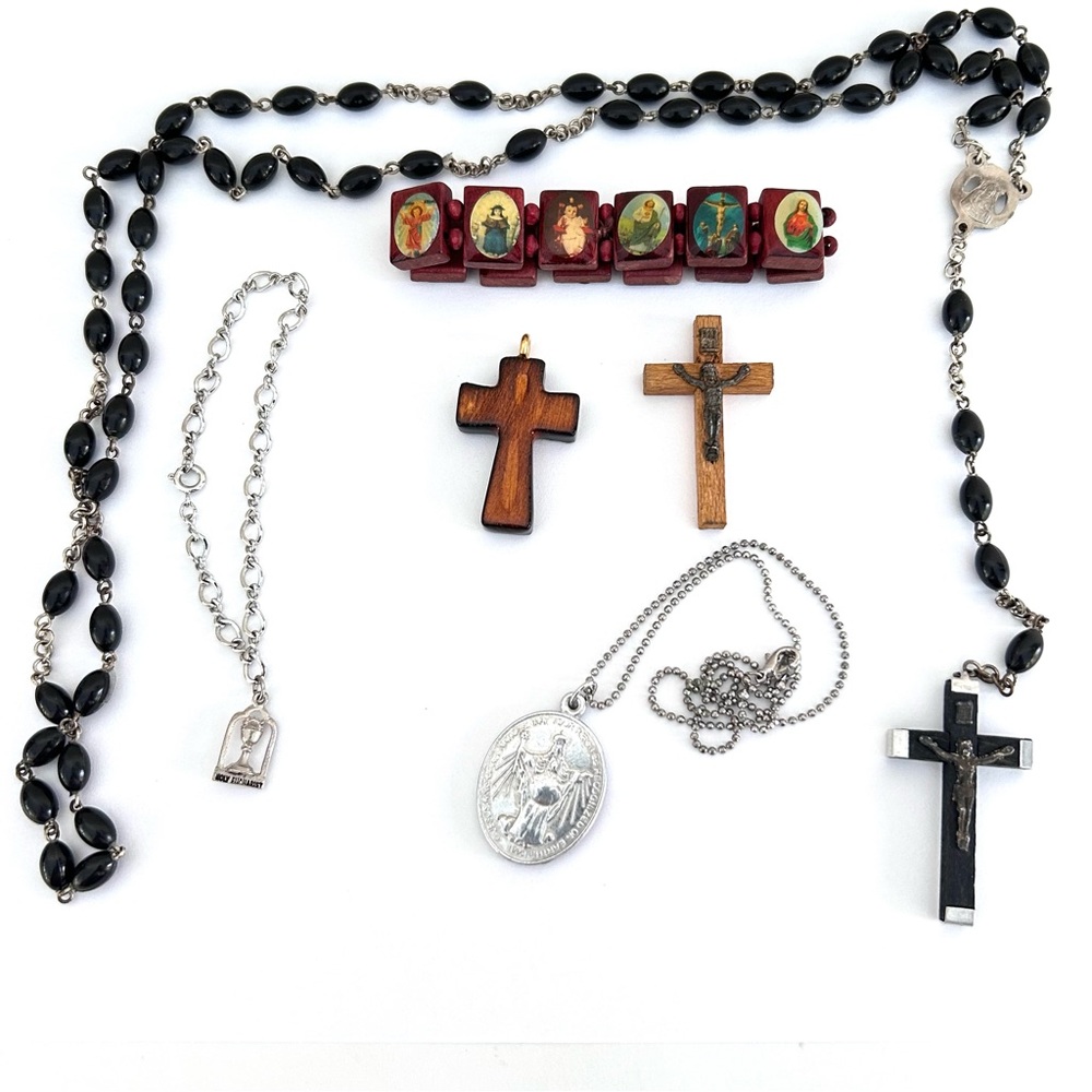 Multicoloured Wood and Silver Tone Metal Religious Jewelry Lot 6 pcs